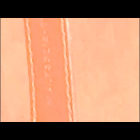 SAINT LAURENT
Smooth Calfskin Le 5 A 7 Vertical
Hobo 
crossbody Tan / Gold - Picture 11 of 16